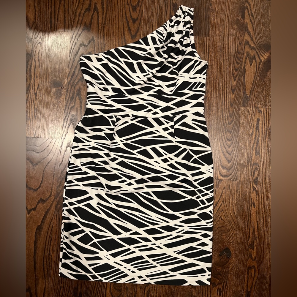 Calvin Klein Black & White Abstract Print Sheath Dress (Size 14)